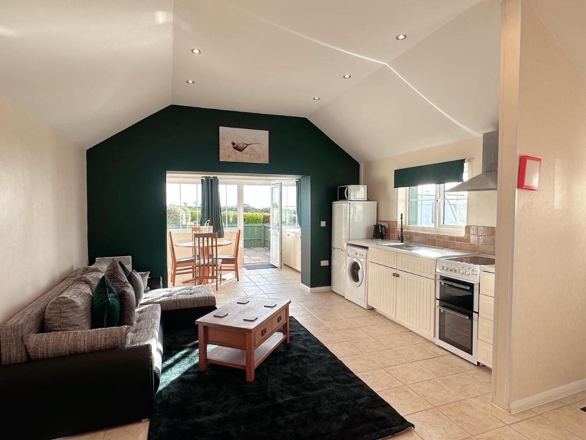 Pheasants Nook Apartman Narberth Kültér fotó